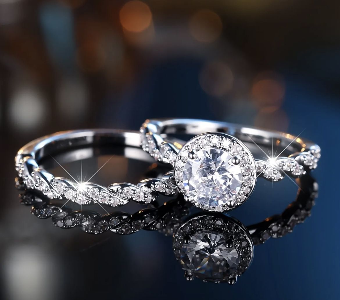 Engagement Ring With Box 