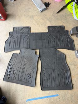 2024 Chevy trax OEM weather floor mats