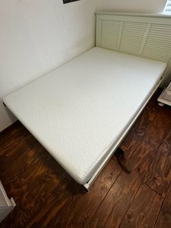 Full Size Mattress 8in Memory Foam