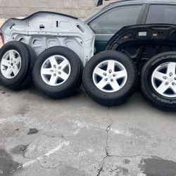 Jeep Wrangler And Cherokee 