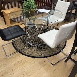7 Piece Dining Set On Clearance ( Floor Model)