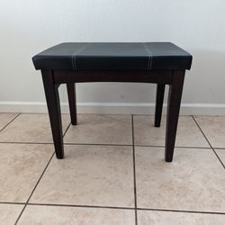 Black Stool 