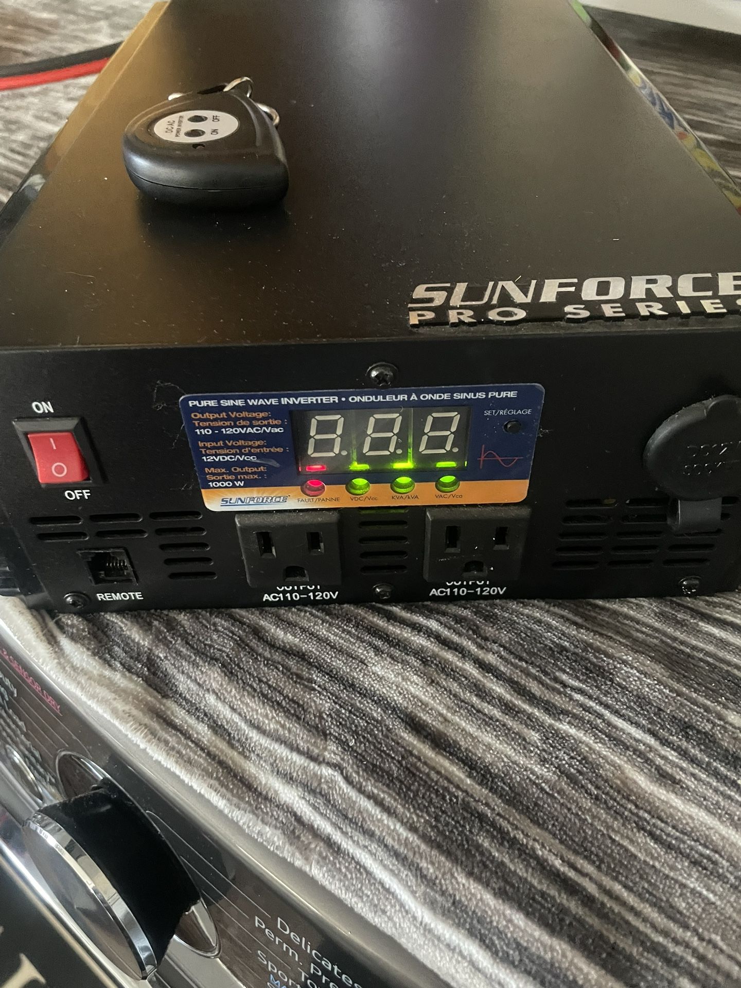 1000 Watt Pure sine Inverter