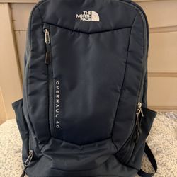 NorthFace Overhaul Bag 