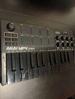 Akai MPK mini