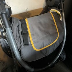 Graco Stroller And Car Seat With Base