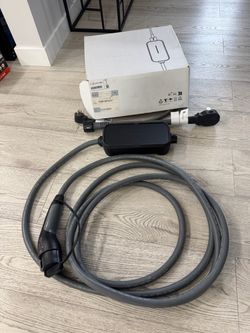 BMW charger for electric car ( level 2)