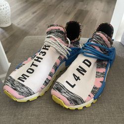 Adidas Human Race Men’s Size 9 1/2
