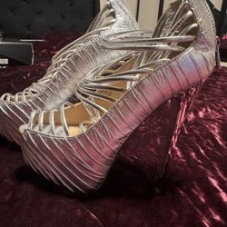 Silver Heels 