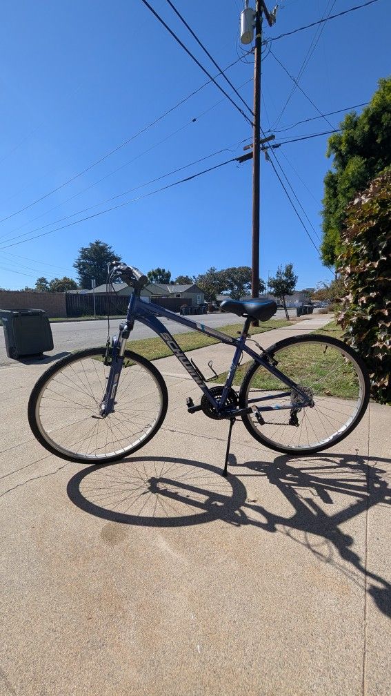 Schwinn Hybrid Bike Trailway 7 Speed