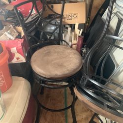 Two Bar Stools Good Conditions Nice N Clean 