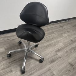 Rolling Saddle Chair With Backrest
