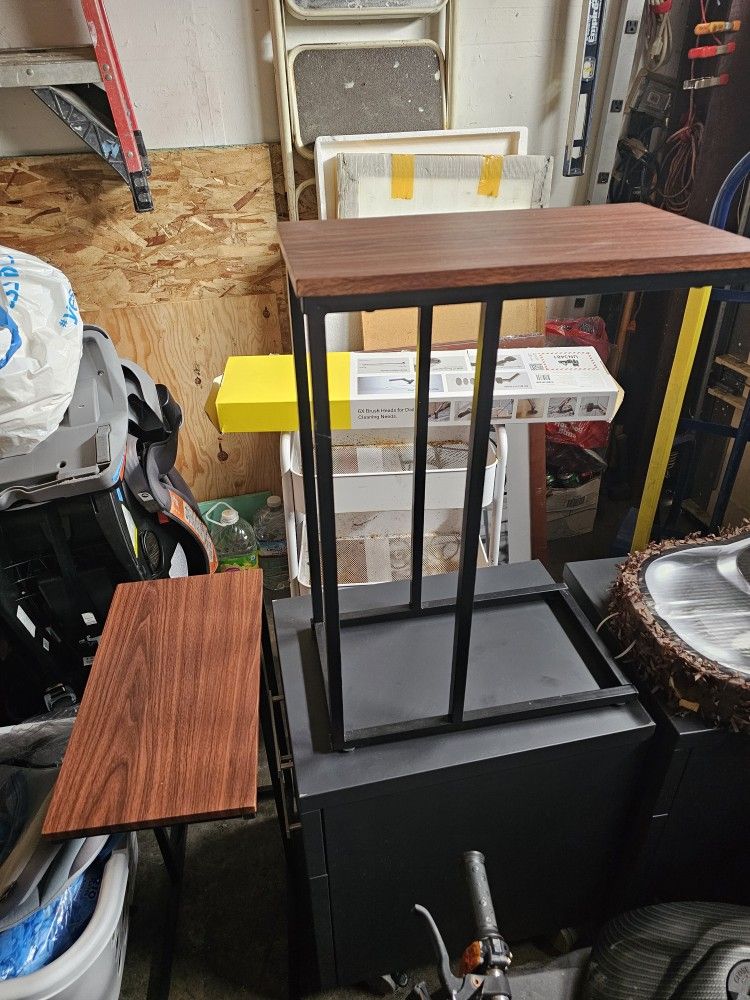 pair of end tables