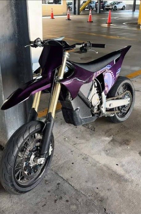 Stark Varg (Ships From 2-5 Days)