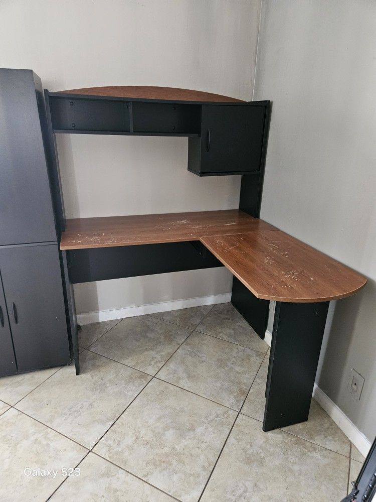 Computer Desk With Cabinet Set