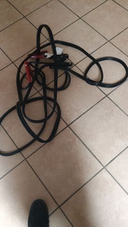 Cable para pasar corriente - está grande - OILDALE