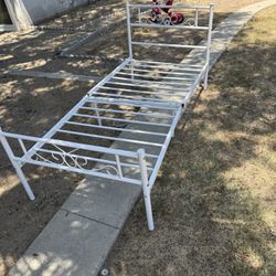 Twin Bed Frame 