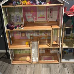 Doll House