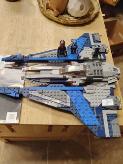 Lego mandolrian starfighter