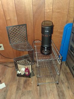 Shells and coffee maker