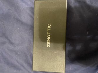 Zenottic shades.