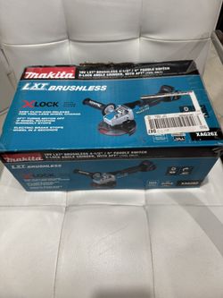 Makita X-LOCK Angle Grinder with AFT