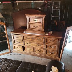 4 Piece Bedroom Set 