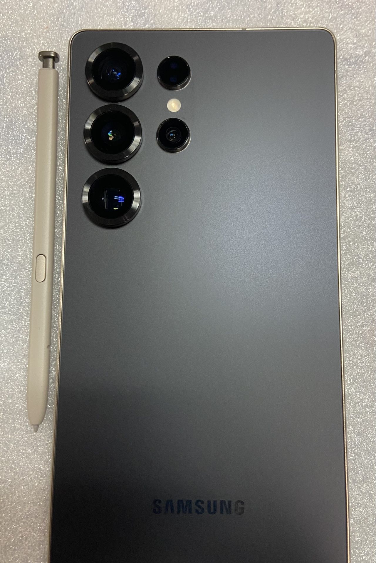 Unlocked Samsung S25 Ultra 512GB- Potranco Rd