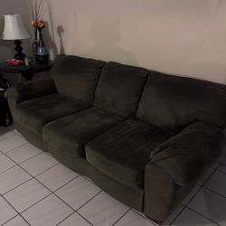 Sofa (Free)