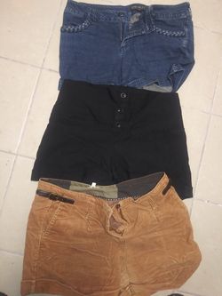 Women's shorts forever 21 size xl