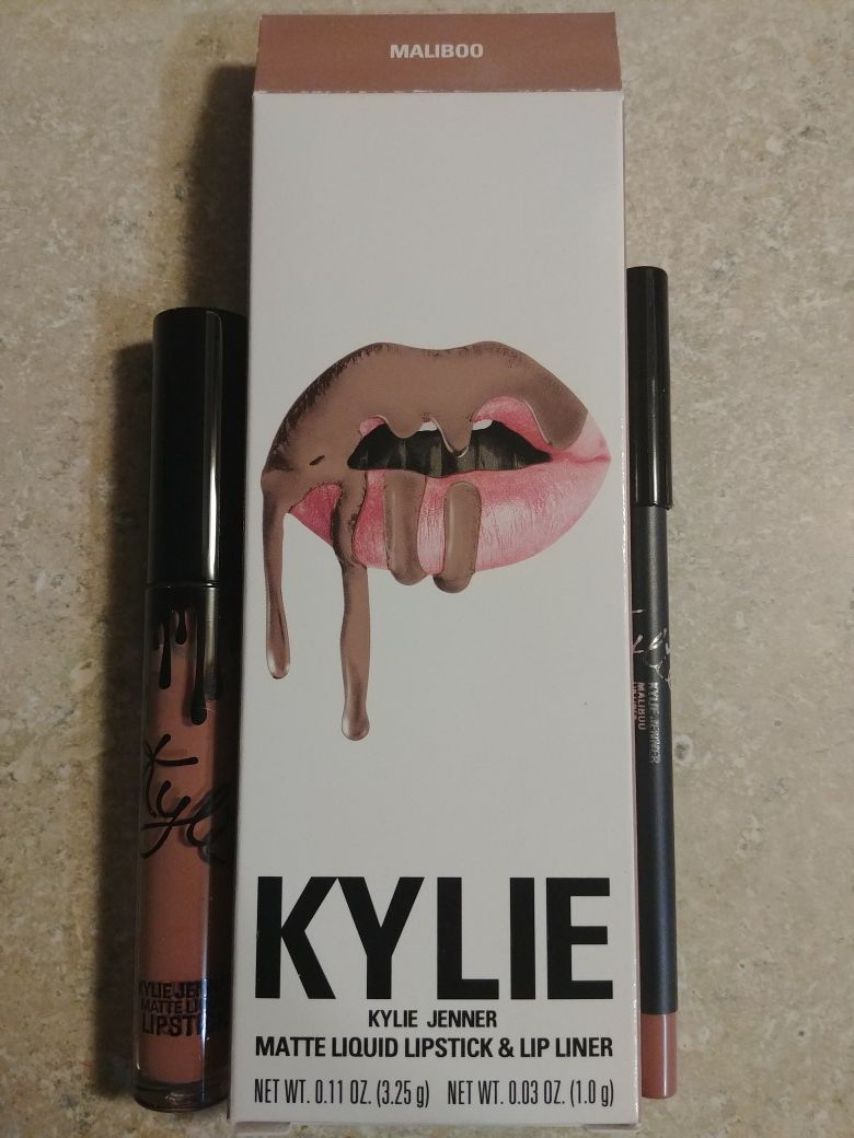 Kylie "Maliboo" Lip Kit