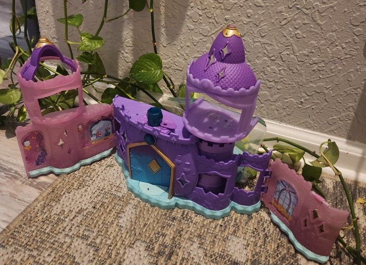 Magic Mixies Castle Playset