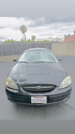 2003 Ford Taurus