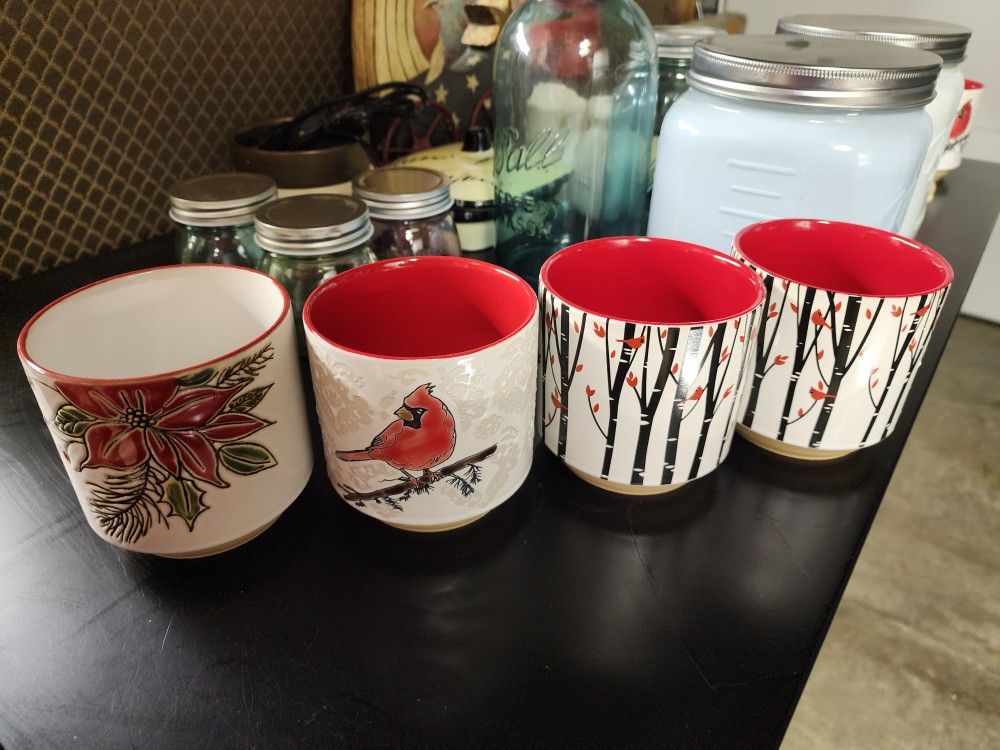 4 Cache Pot Ceramic Planter Christmas $15 ea.
(They retail for $35)