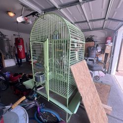 Big Bird Cage 