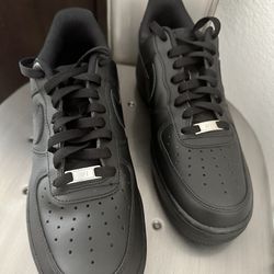 Like New Nike Mens Air Force 1 ‘07 Size 11 