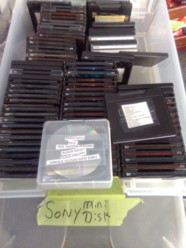 Sony Mini Discs 95 music Disks  Recorded With A Treasure Of Music