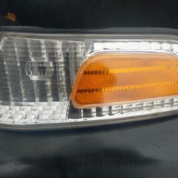 2011 Ford Crown Victoria Driver Side Corner Light