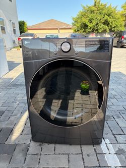 2022 LG Gas Dryer, 7.4 cu ft