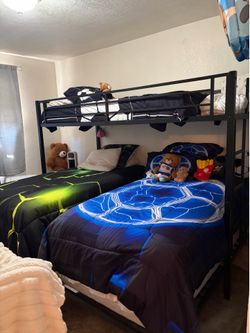 Twin 3 bed