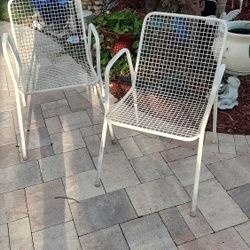 Set Of Two Metal Lawn Garden Chairs 