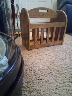 Vintage Solid Wood Magazine Rack Country Style w/ Handle