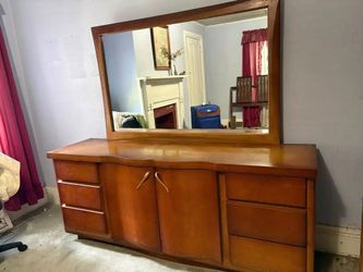 Vintage Kent-Coffey Bedroom Set 4 PCS