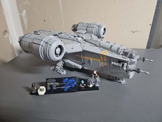 UCS (75331) Razor Crest