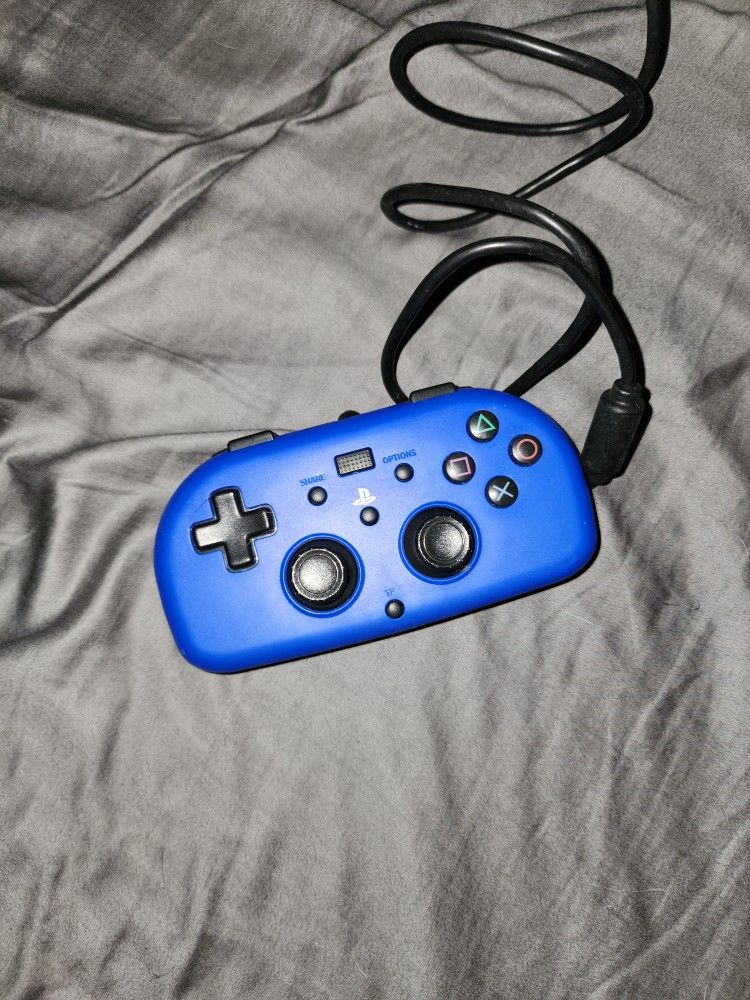 Small wired ps controller