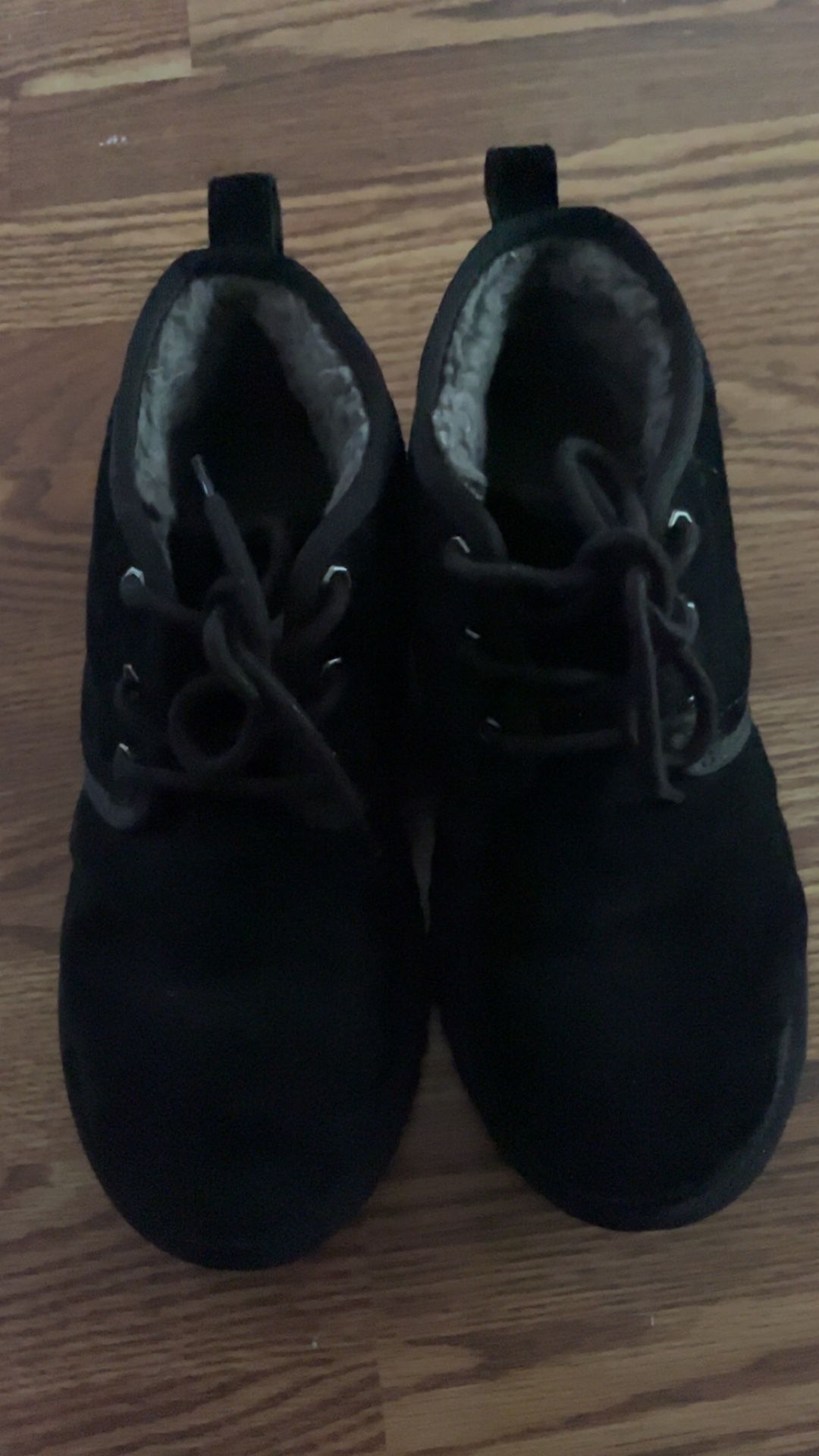 Black Uggs