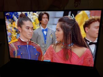 Vizio 32” tv with remote smart tv