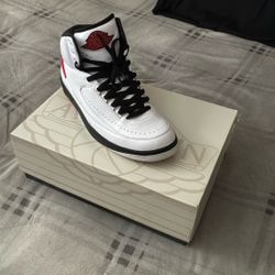 Air Jordan 2s