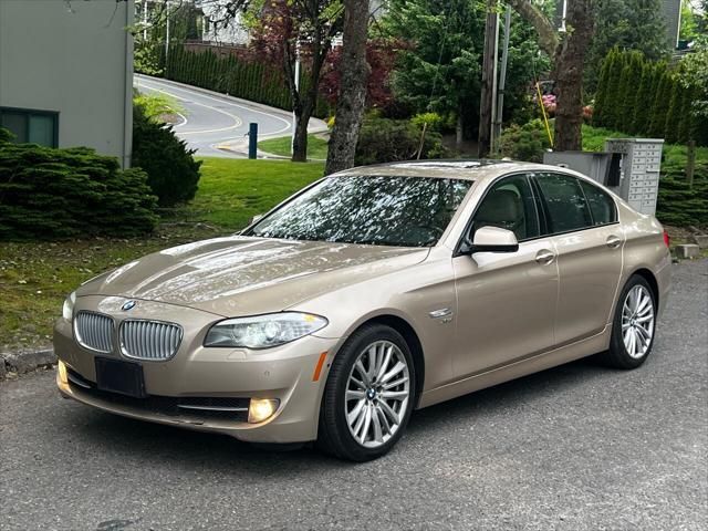 2011 BMW 550i