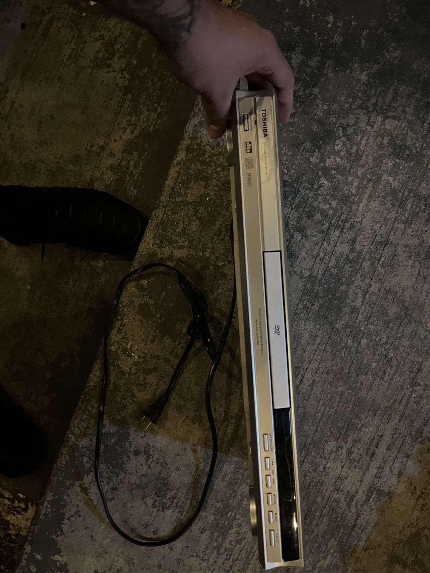 DVD player 